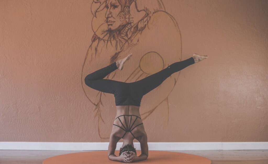 Being Mindful On and Off the Mat - Femme Coach article featured image