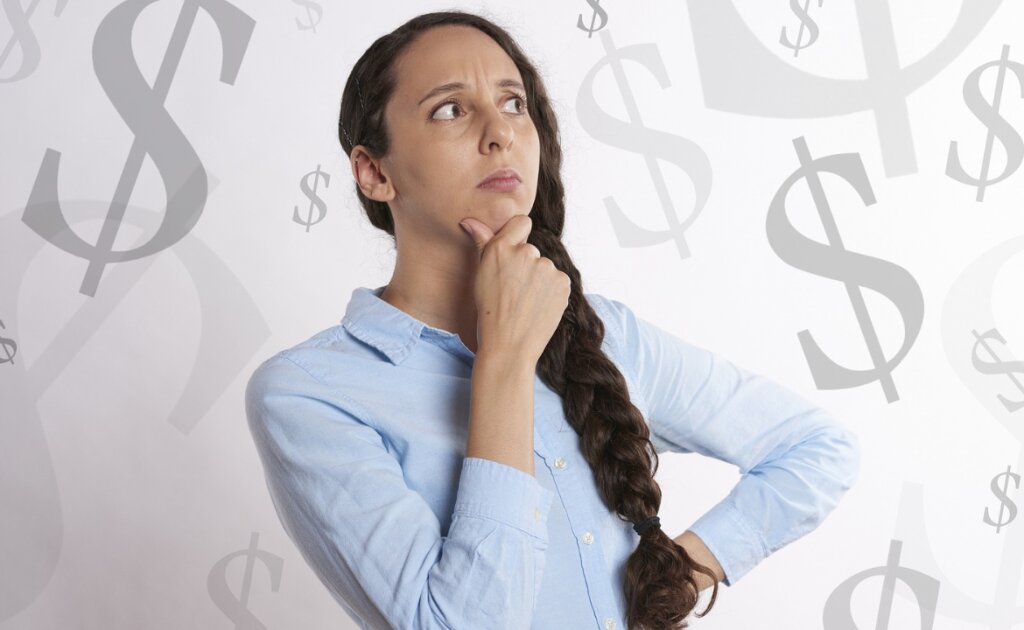 How to Turn Your Passion into a Paycheck - Femme Coach article featured image