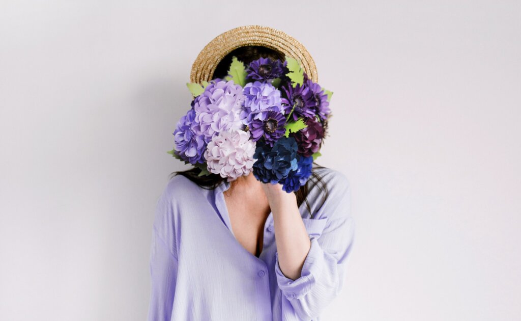 5 Practical AF Ways to Boost Your Self-Confidence - Femme Coach article featured image