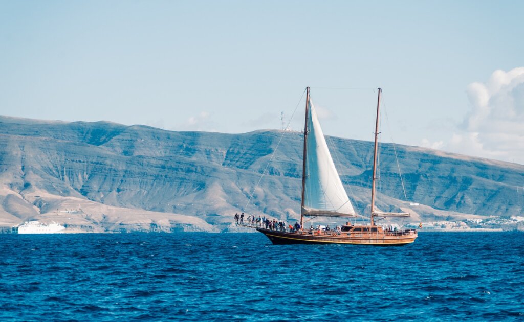 Three Ways to Get Healthy During the Holiday Season - Femme Coach article featured image